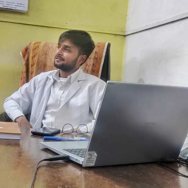 Dr. Ashish Kumar