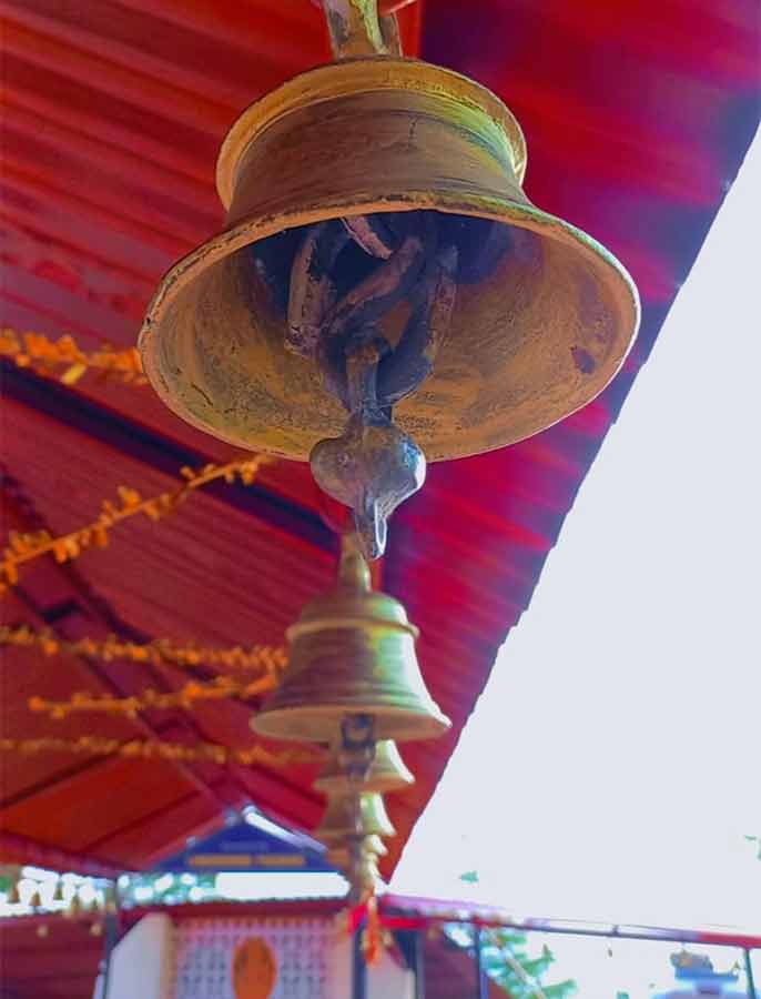 Bell, big bell, bells, yellow bells, metal bells,